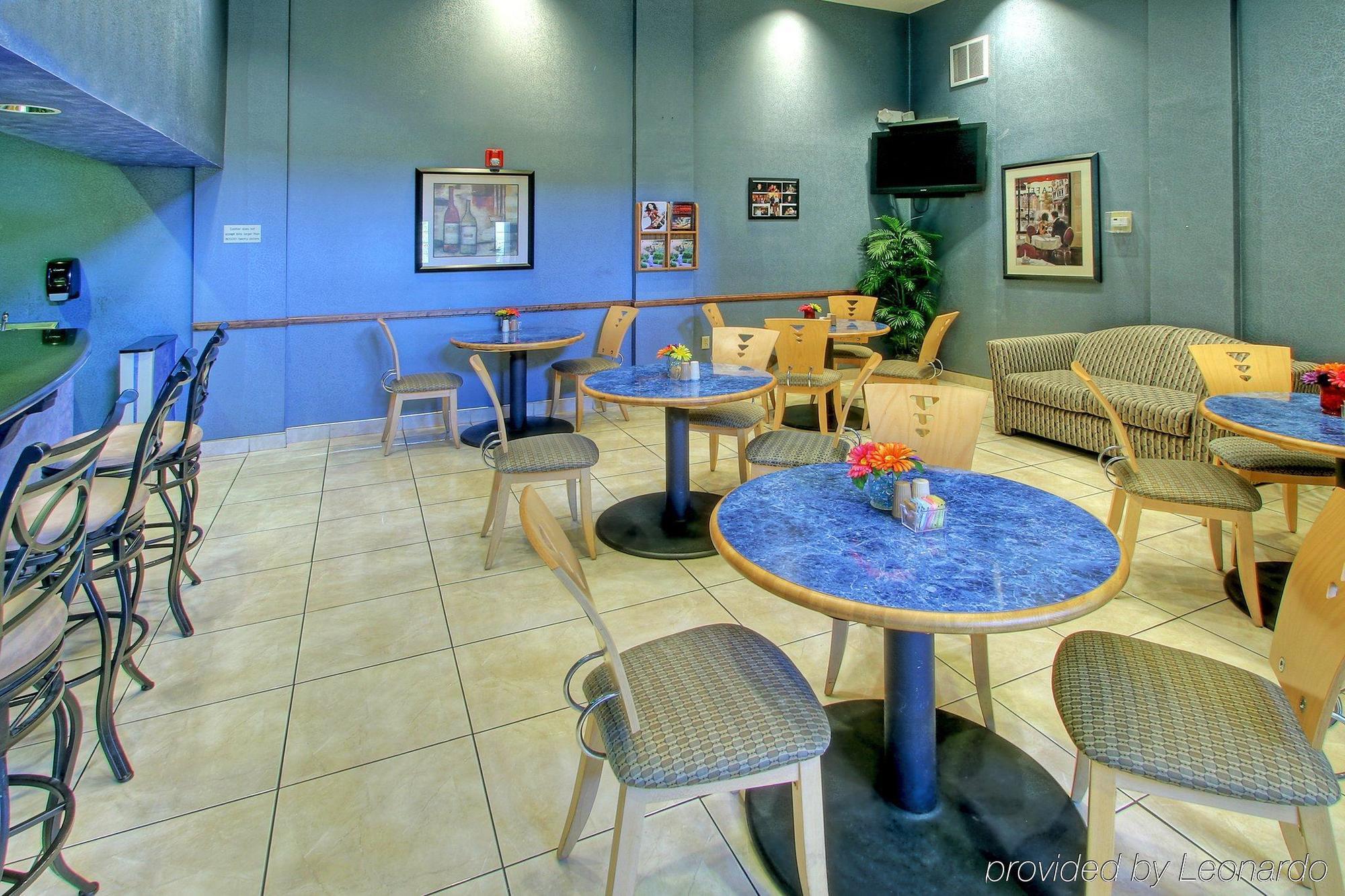 Holiday Inn & Suites Albuquerque Airport By Ihg Exterior photo